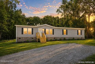 358 Mallard Roost Drive, Saint Helena, NC 28425
