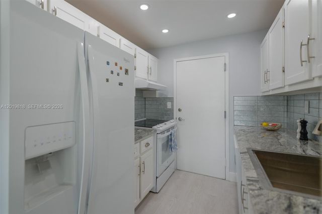 17800 Atlantic Blvd PH9, Sunny Isles Beach, FL 33160