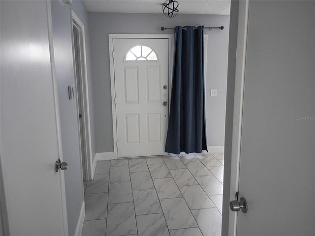 5585 RED BONE LANE, Orlando, FL 32810