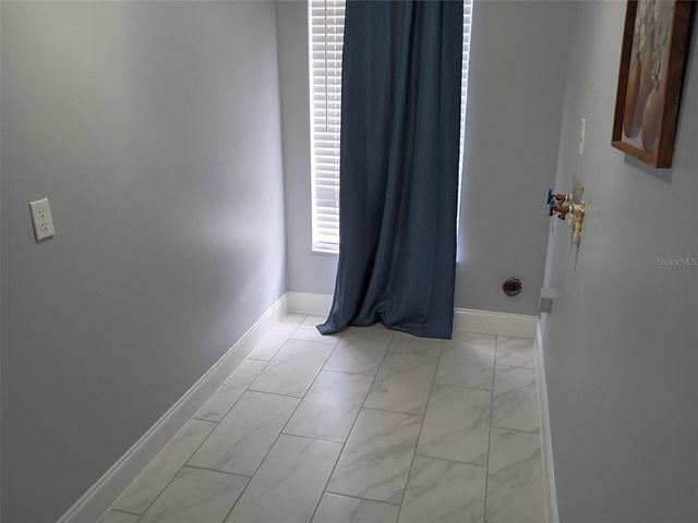 5585 RED BONE LANE, Orlando, FL 32810