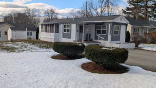 27 pinewood Trail, Concord, NH 03301