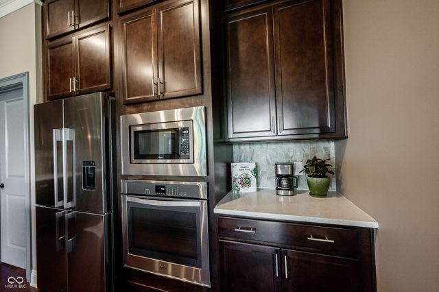 18176 Lakes End Drive, Westfield, IN 46074