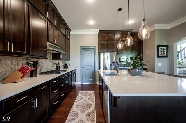 18176 Lakes End Drive, Westfield, IN 46074