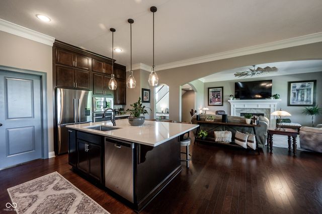 18176 Lakes End Drive, Westfield, IN 46074