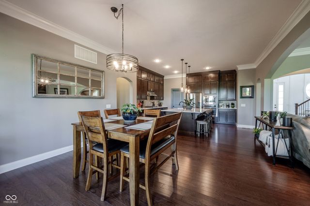 18176 Lakes End Drive, Westfield, IN 46074