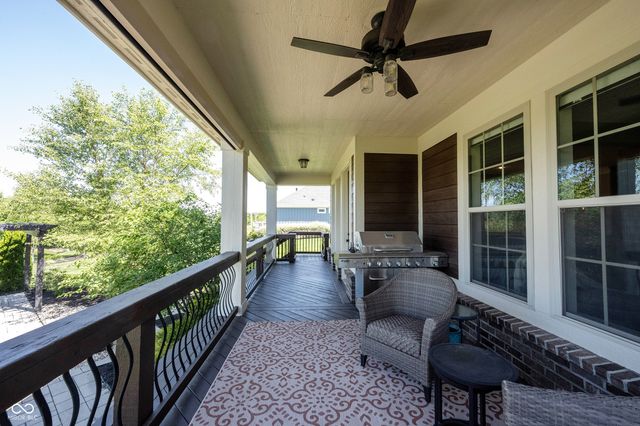 18176 Lakes End Drive, Westfield, IN 46074
