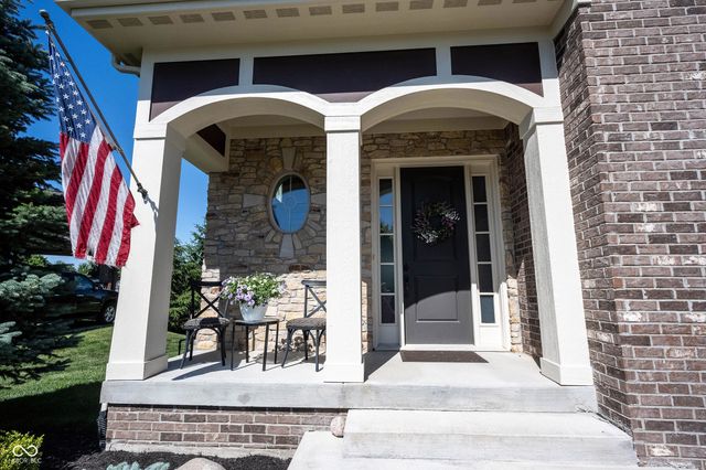 18176 Lakes End Drive, Westfield, IN 46074