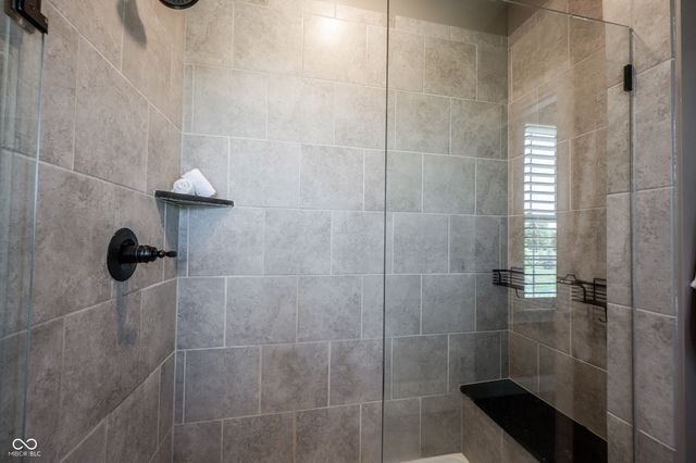 18176 Lakes End Drive, Westfield, IN 46074