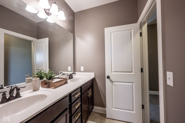 18176 Lakes End Drive, Westfield, IN 46074