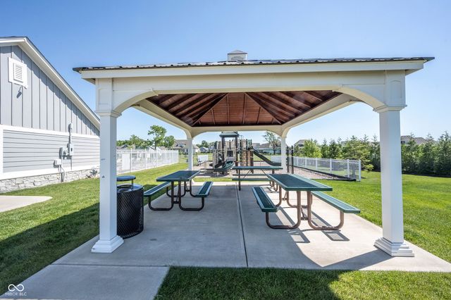 18176 Lakes End Drive, Westfield, IN 46074