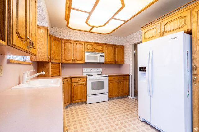 1963 N 1000 E, North Logan, UT 84341