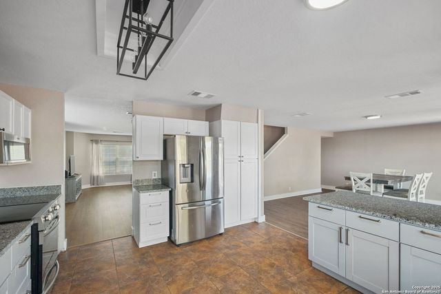 3422 quintana, Seguin, TX 78155