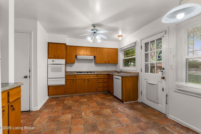 1521 Woodluck Ave, Louisville, KY 40205