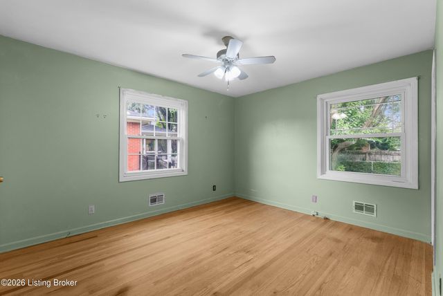 1521 Woodluck Ave, Louisville, KY 40205