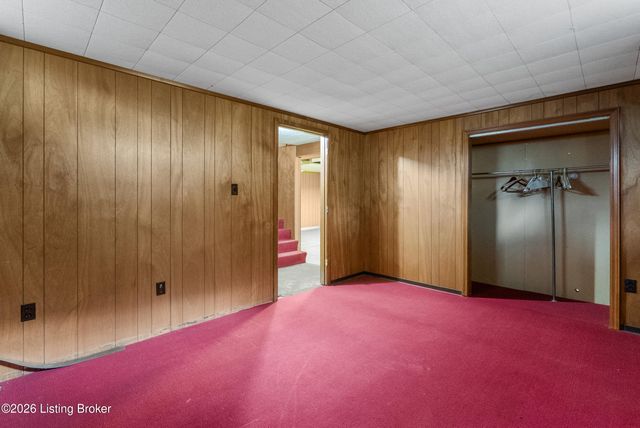1521 Woodluck Ave, Louisville, KY 40205