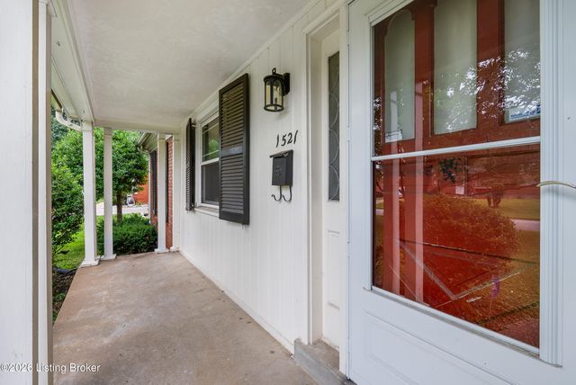 1521 Woodluck Ave, Louisville, KY 40205
