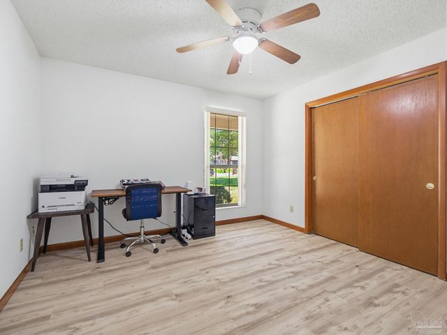 711 Bison St, Pensacola, FL 32514