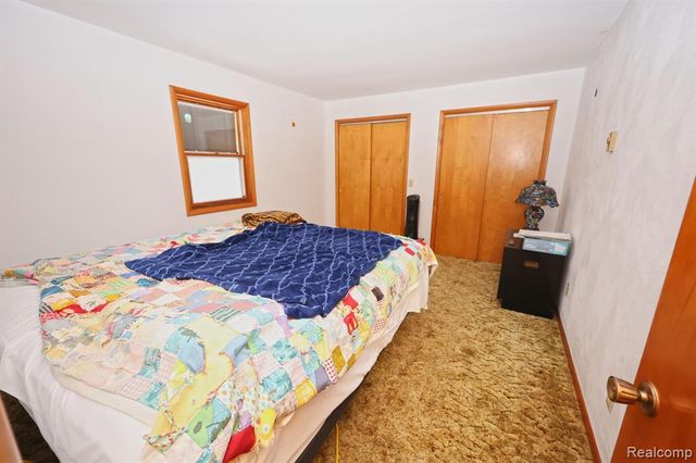 11575 Us Highway 31, Berrien Springs, MI 49103