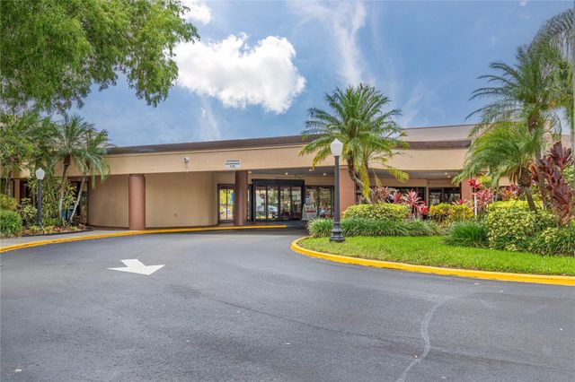 9420 Sunrise Lakes Boulevard 212, Sunrise, FL 33322