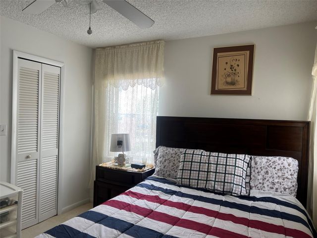 9420 Sunrise Lakes Boulevard 212, Sunrise, FL 33322