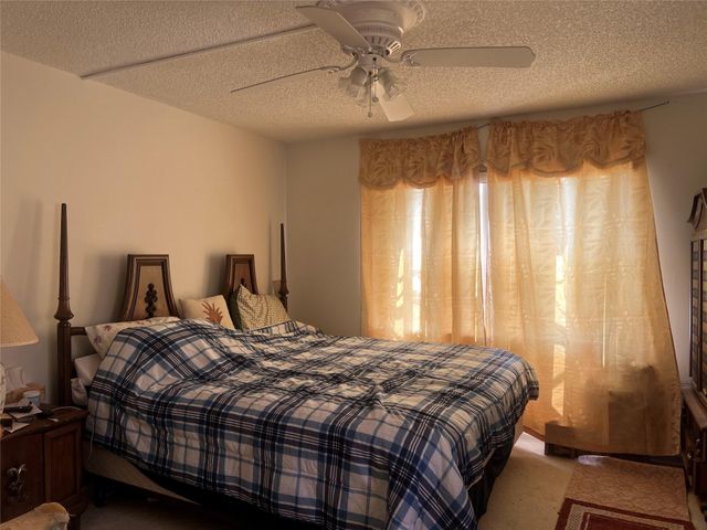 9420 Sunrise Lakes Boulevard 212, Sunrise, FL 33322