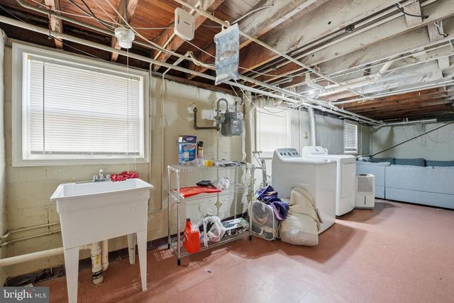 524 N KENMORE ST, Arlington, VA 22201