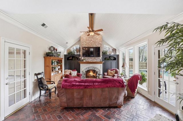 1802 Lofty Maple Trail, Kingwood, TX 77345