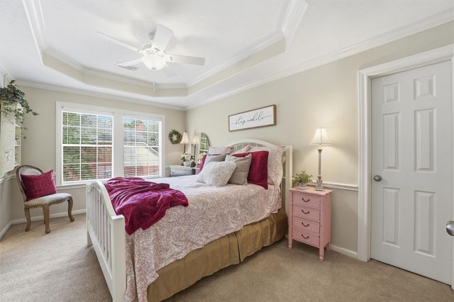 1802 Lofty Maple Trail, Kingwood, TX 77345