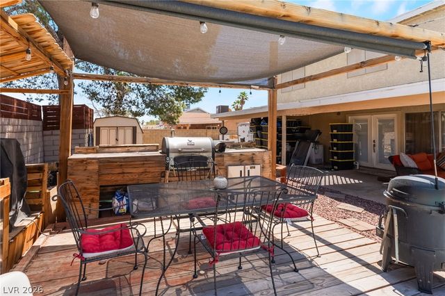 3912 Arrowood Drive, Las Vegas, NV 89147