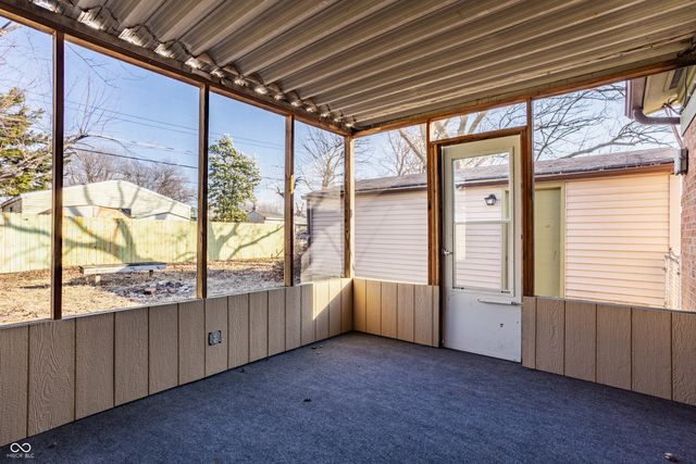 7438 E 52nd Street, Indianapolis, IN 46226