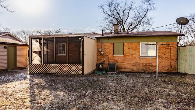 7438 E 52nd Street, Indianapolis, IN 46226