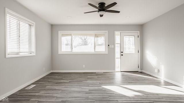 7438 E 52nd Street, Indianapolis, IN 46226