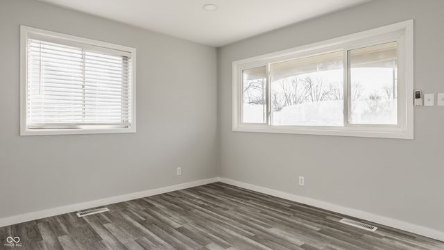 7438 E 52nd Street, Indianapolis, IN 46226