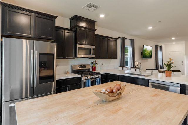 3206 Kola St, Live Oak, CA 95953