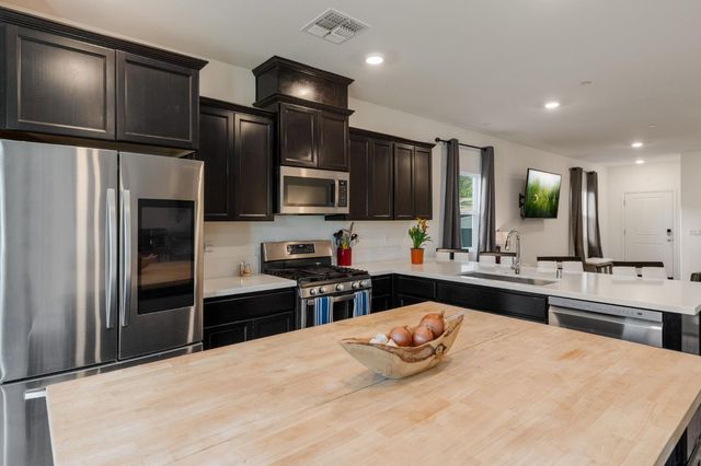 3206 Kola St, Live Oak, CA 95953