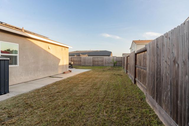 3206 Kola St, Live Oak, CA 95953