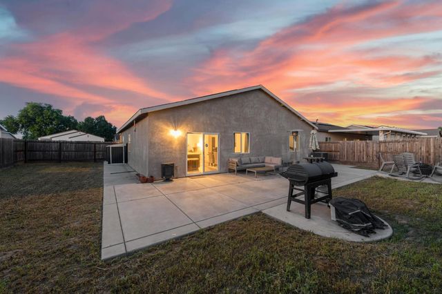 3206 Kola St, Live Oak, CA 95953