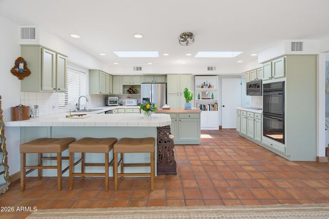 18727 E AVENIDA DEL RAY --, Rio Verde, AZ 85263