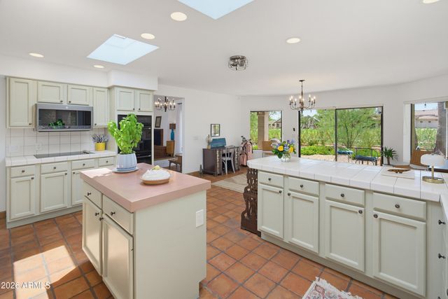 18727 E AVENIDA DEL RAY --, Rio Verde, AZ 85263