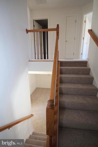 8025 SAMUEL WALLIS ST, Lorton, VA 22079