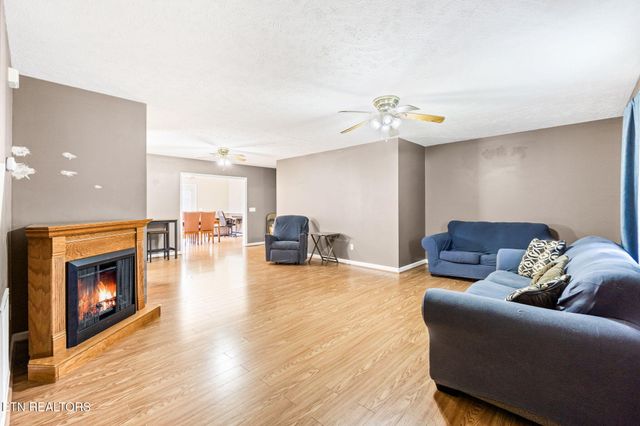 291 Poplar Point Lane, Rickman, TN 38580