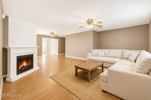 291 Poplar Point Lane, Rickman, TN 38580