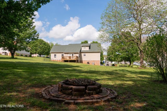 291 Poplar Point Lane, Rickman, TN 38580