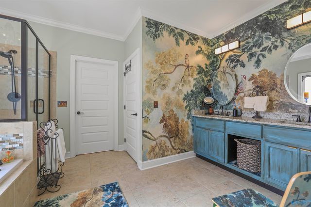 1008 Laurinda Lane, Guntersville, AL 35976