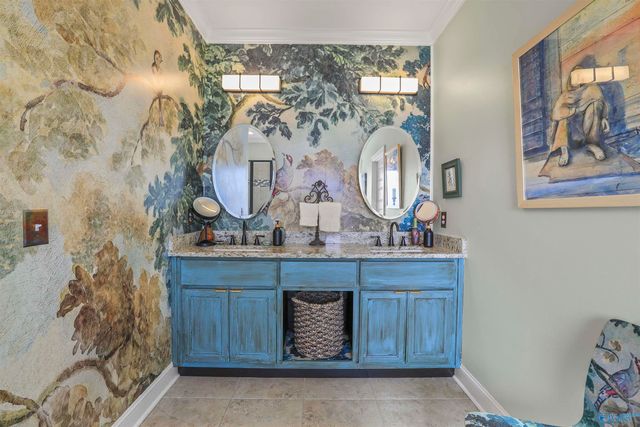 1008 Laurinda Lane, Guntersville, AL 35976