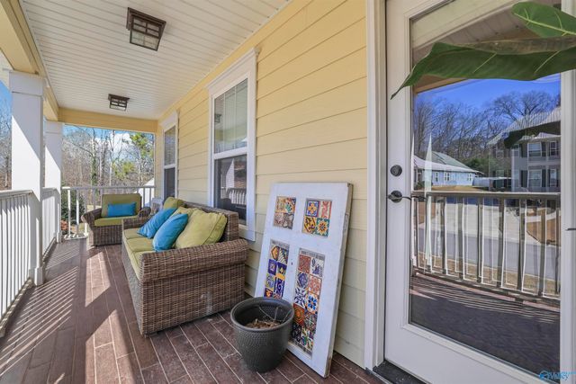 1008 Laurinda Lane, Guntersville, AL 35976