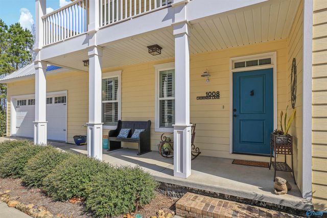 1008 Laurinda Lane, Guntersville, AL 35976