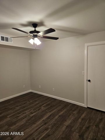 30 E BROWN Road 1064, Mesa, AZ 85201