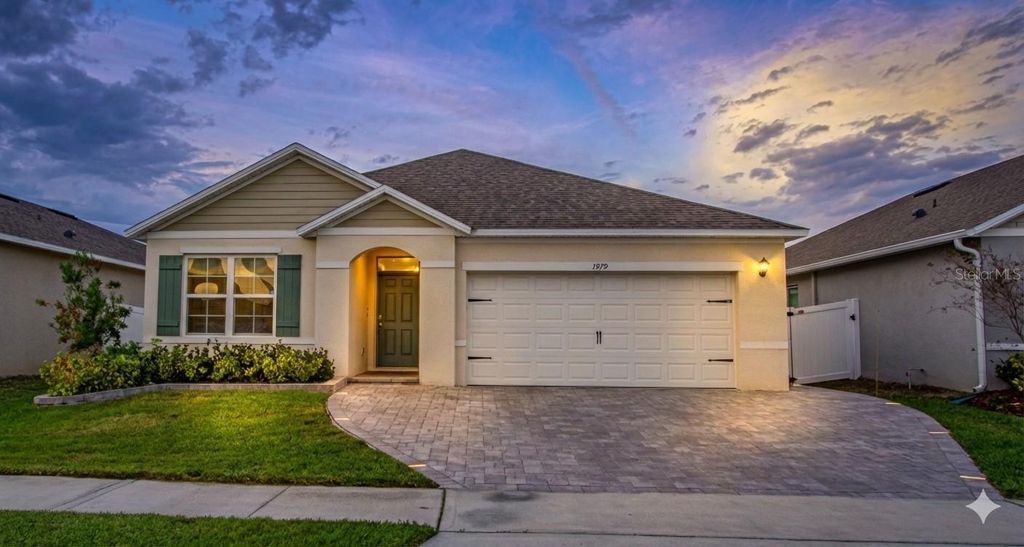 1979 CACUTTA WAY, Kissimmee, FL 34744