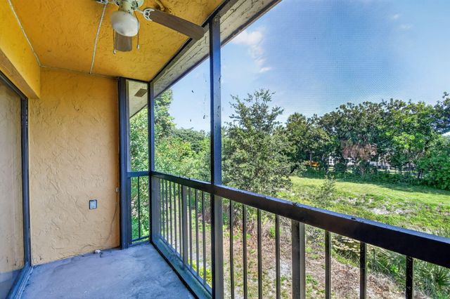 1681 Balfour Point Drive F, West Palm Beach, FL 33411